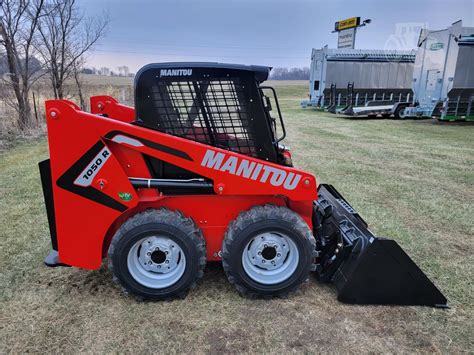 2023 manitou 1050r skid steer|Manitou 1050R, compact loaders .